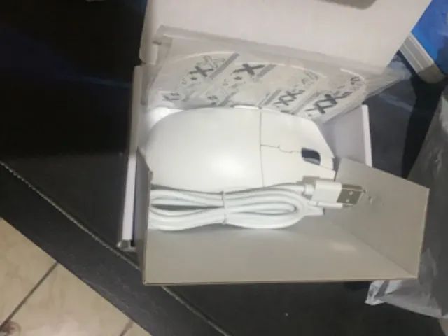 Mouse rs7 smailwolf sem fio tri mode. Sensor paw 3311. Ótimo para fps  - Foto 4