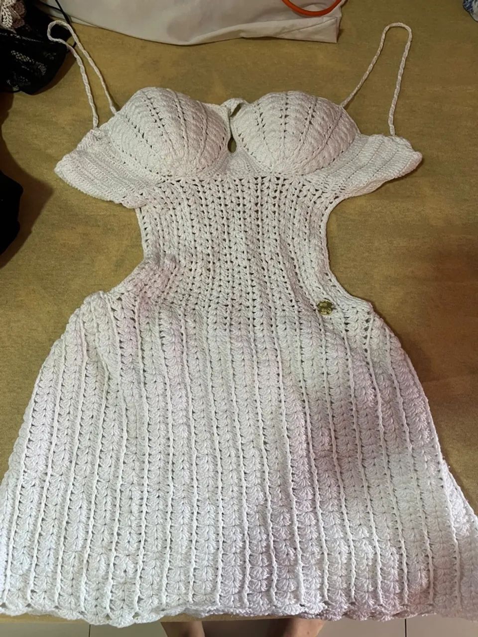 Vende-se vestido crochê 