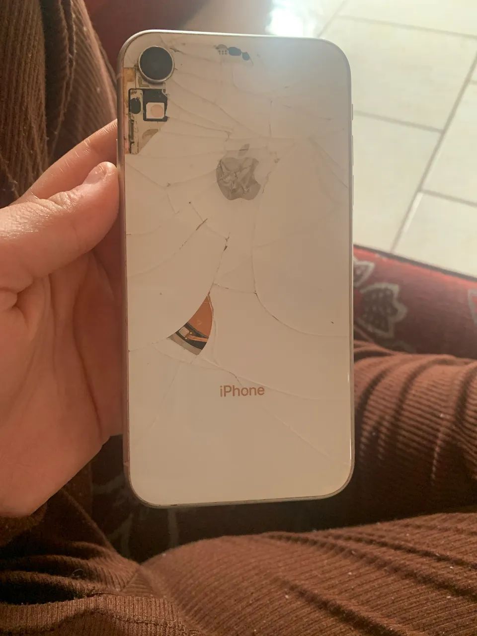 Vende se iPhone XR