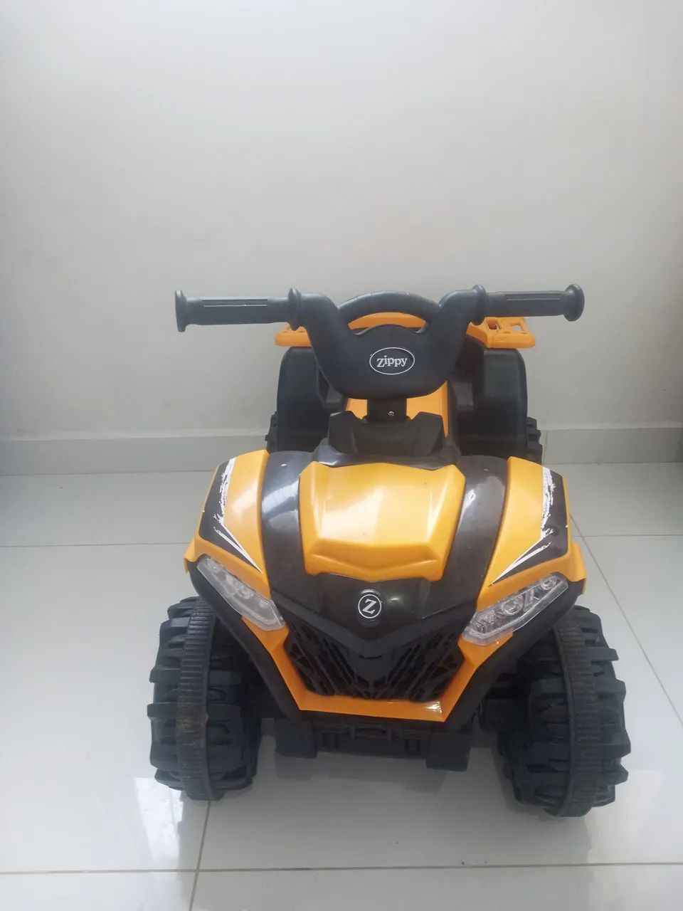 Quadriciclo elétrico 