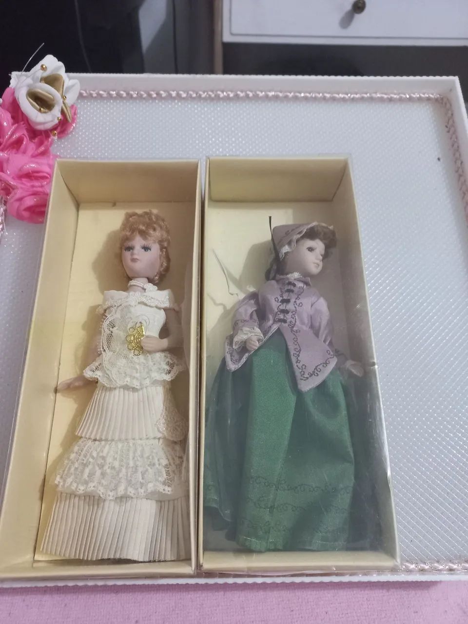 Kit 2 bonecas damas de época 
