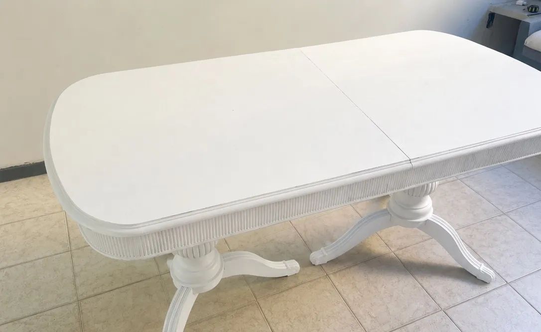 Mesa antiga de madeira maciça - Foto 2