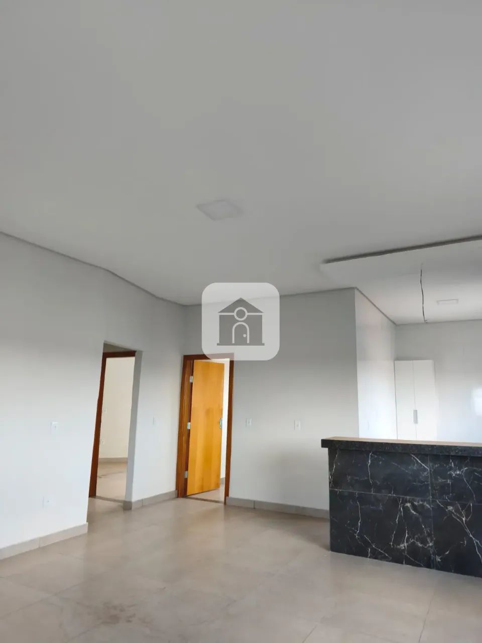 Apartamento Sobrado em Araguari - Foto 2