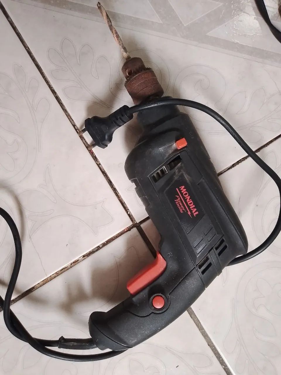 Furadeira 