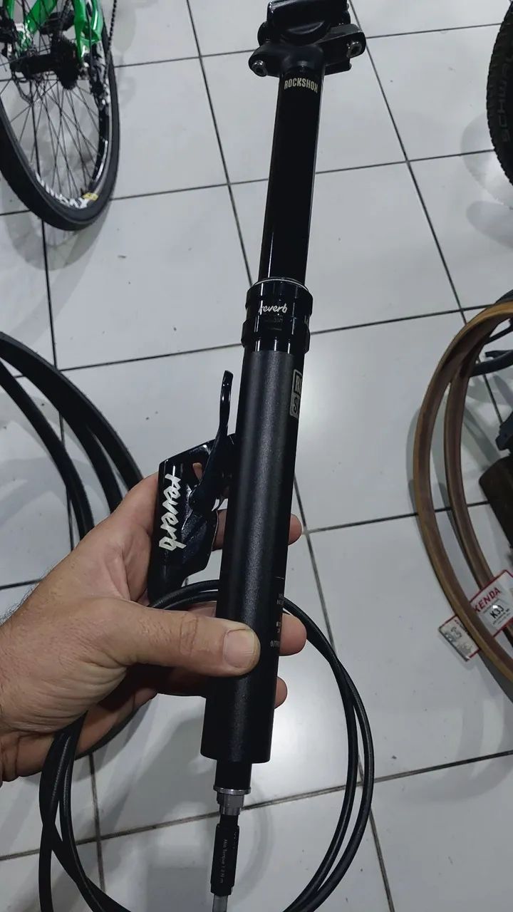 Canote Retrátil Hidráulico Rockshox