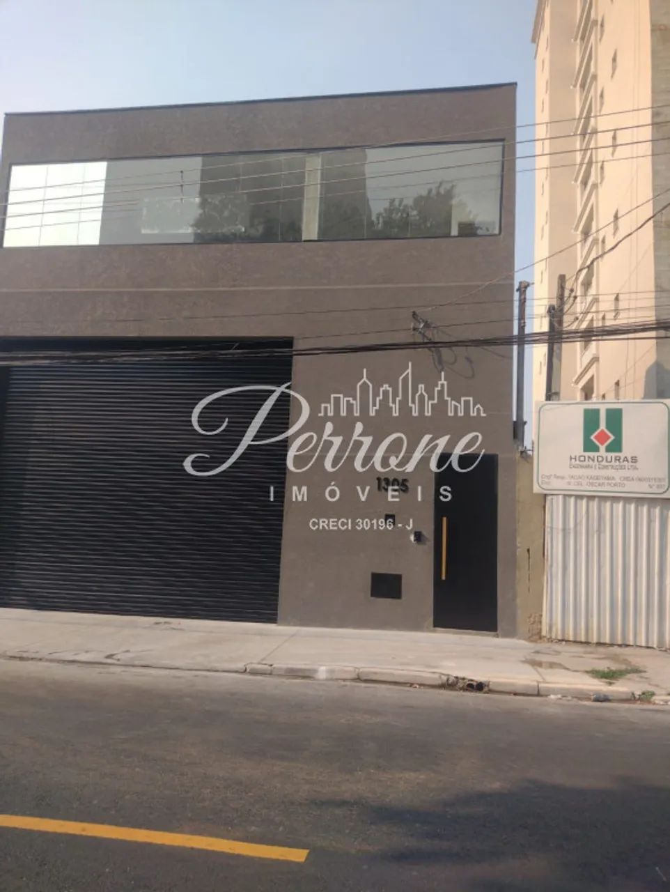 Galpão Comercial 500m², com Pé Direito de 8m em Jardim Vila Formosa - SP!