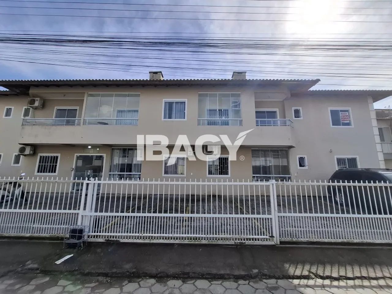Excelente Apartamento 2 dormitório(s) em Ingleses do Rio Vermelho - Florianópolis
