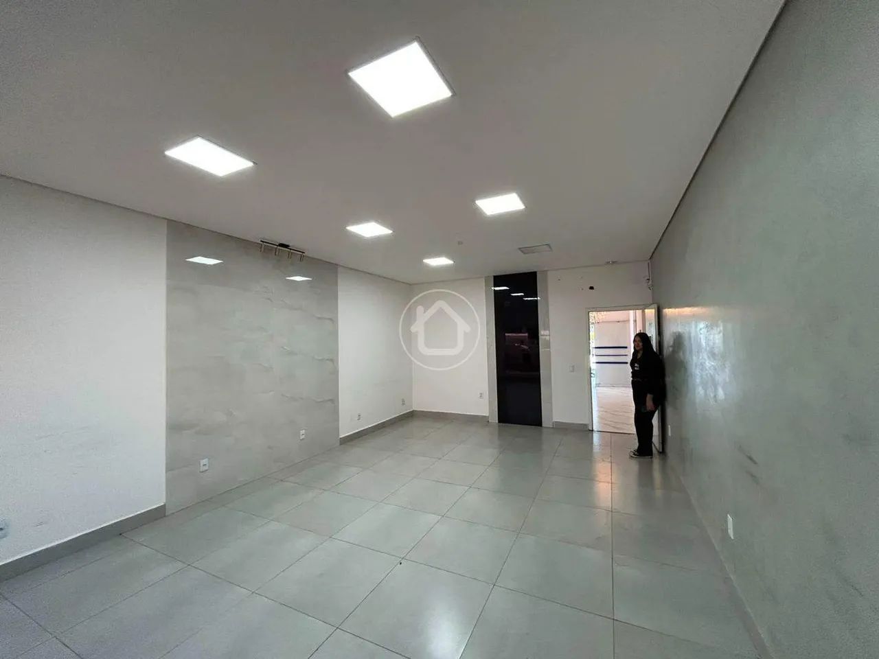 SALAS COMERCIAIS E LOJAS PARA LOCAÇÃO - Foto 4