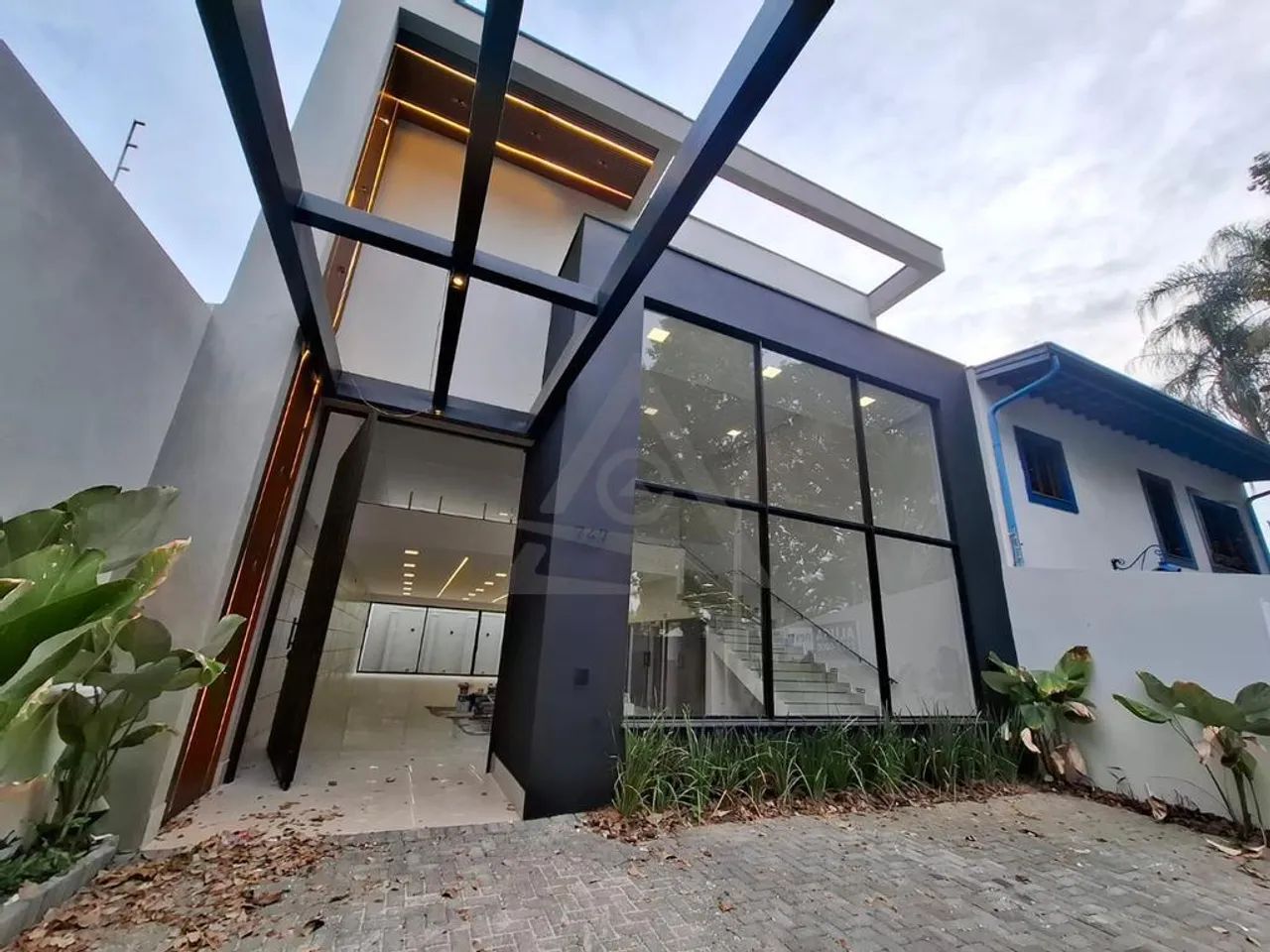 Salão à venda em Campinas, Nova Campinas, com 350 m²