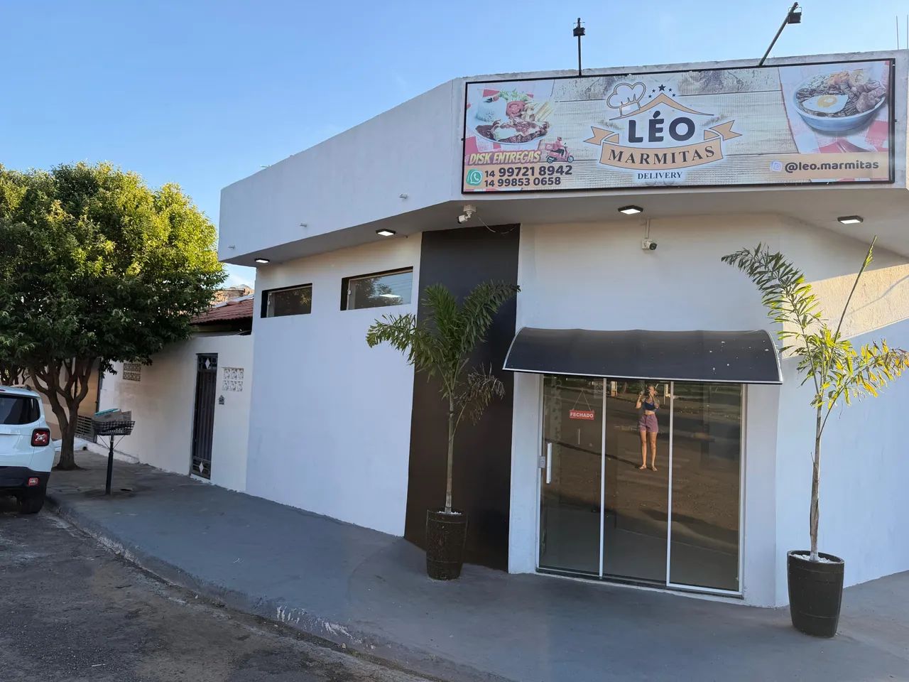 Vendo Casa Com salão para ponto comercial  - Foto 2