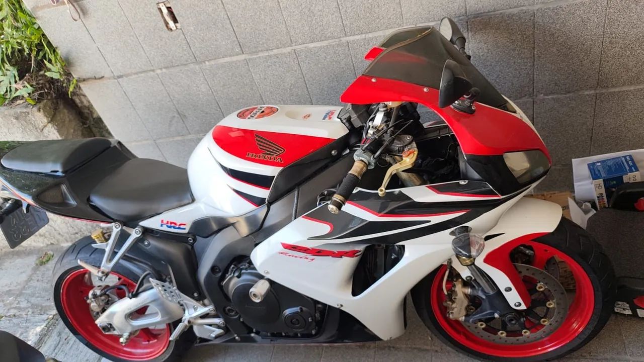 CBR 1000 fireblade