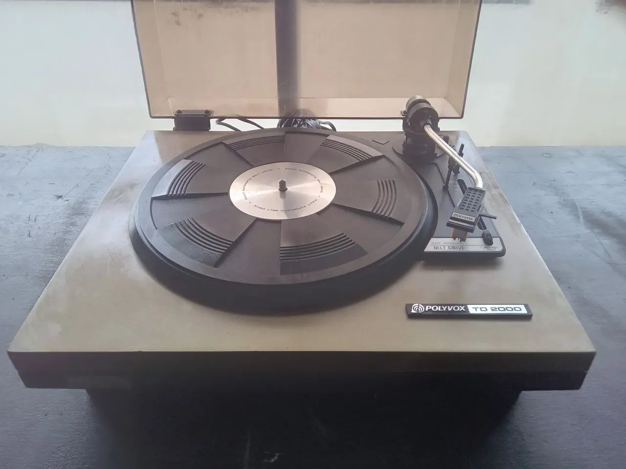 Tocadisco polyvox T2000