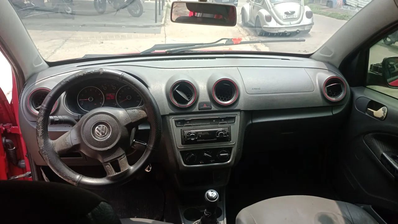 Volkswagen Voyage TRENDLINE 1.6 T.FLEX 8V 4P 2015