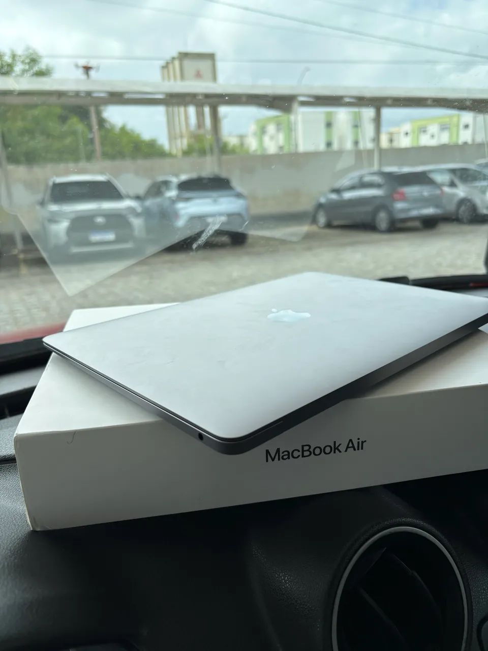 MacBook Air M1