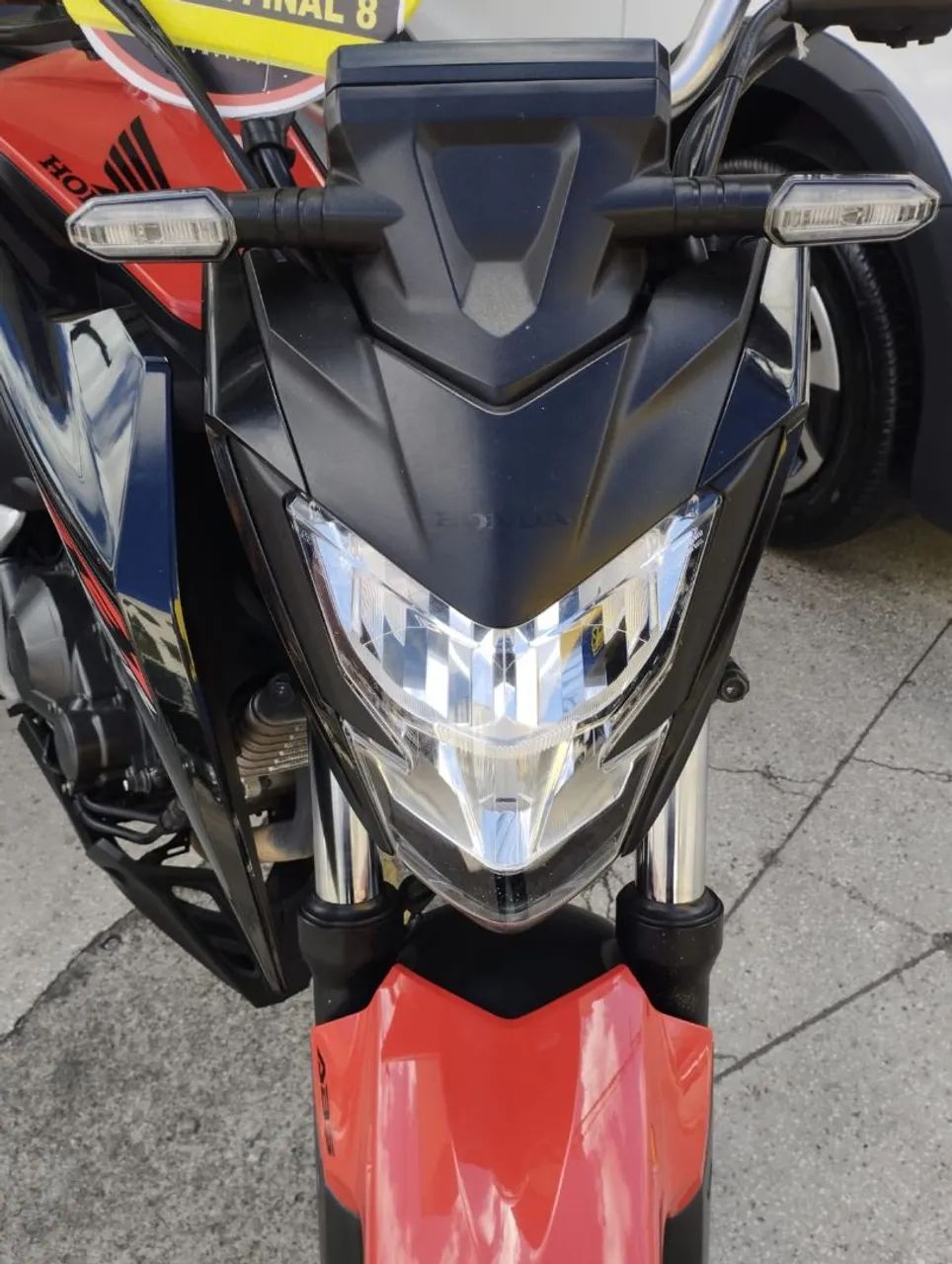 CB Twister 300 com ABS ano 2023 - Foto 4