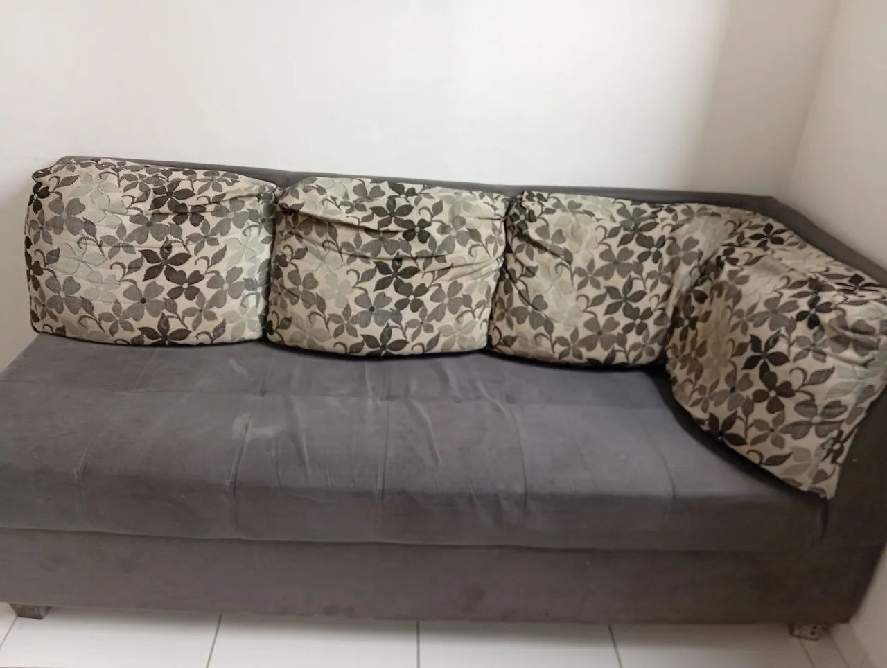 Móveis semi novos 