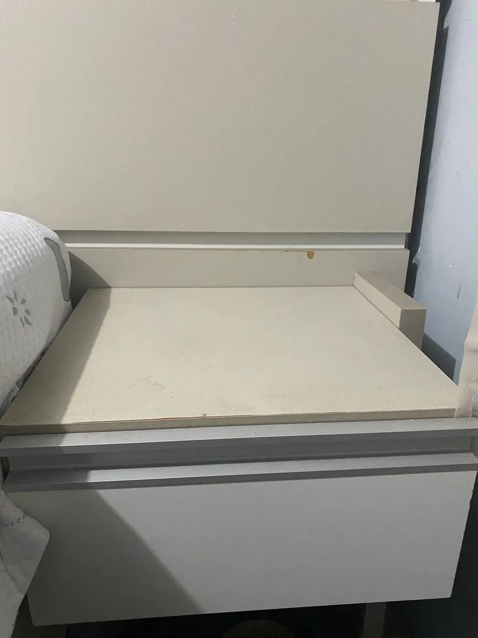 Cabeceira de cama com gaveta  - Foto 3