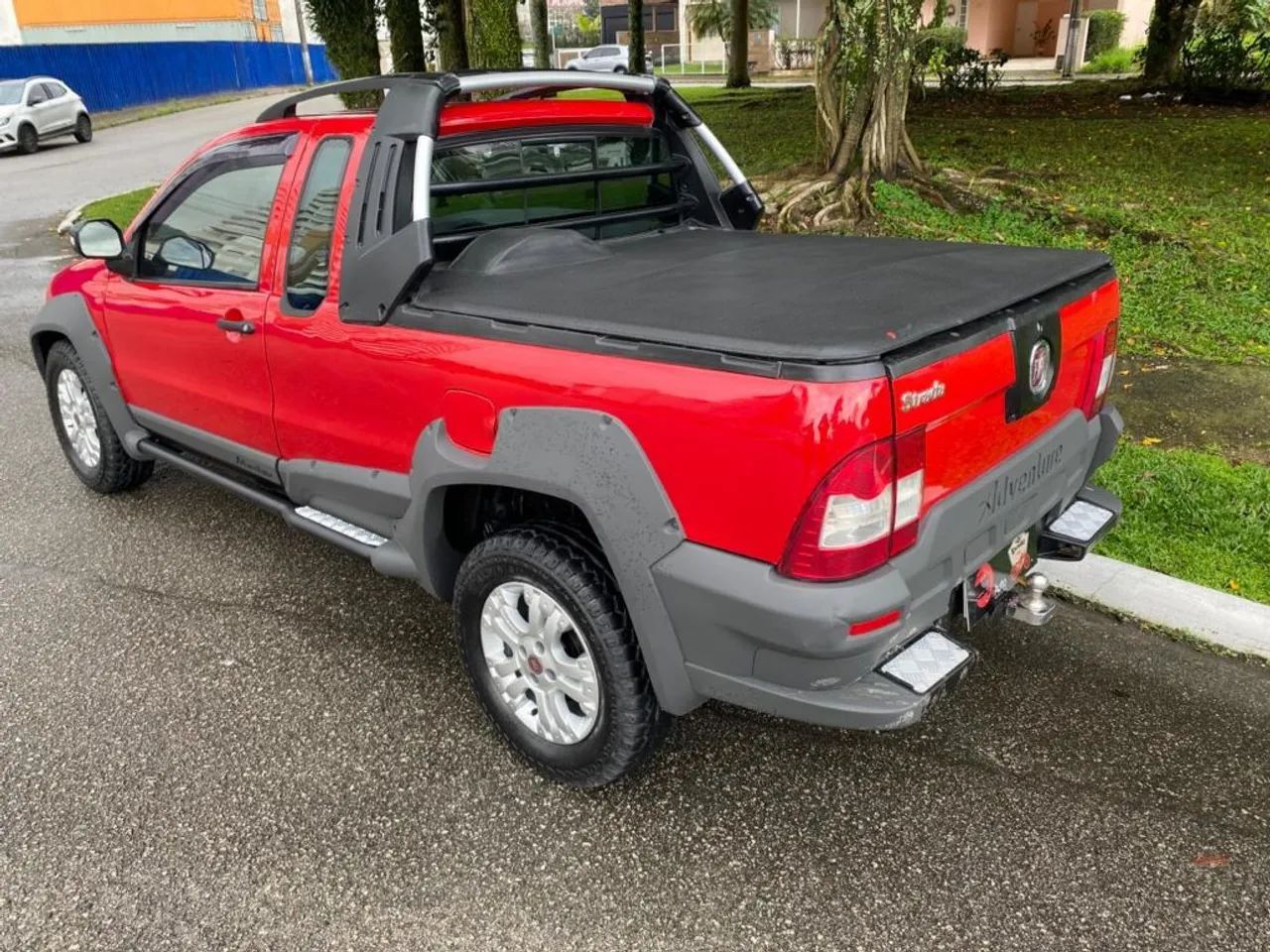 Fiat Strada Adventure 1.8/ 1.8 Locker Flex CE 2009 - Foto 4