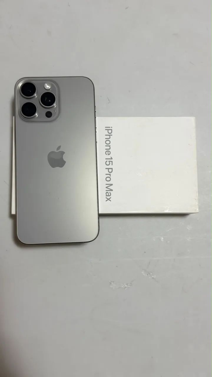 iPhone 15 pro Max 256 ( NA GARANTIA! ) - Celulares e Smartphones