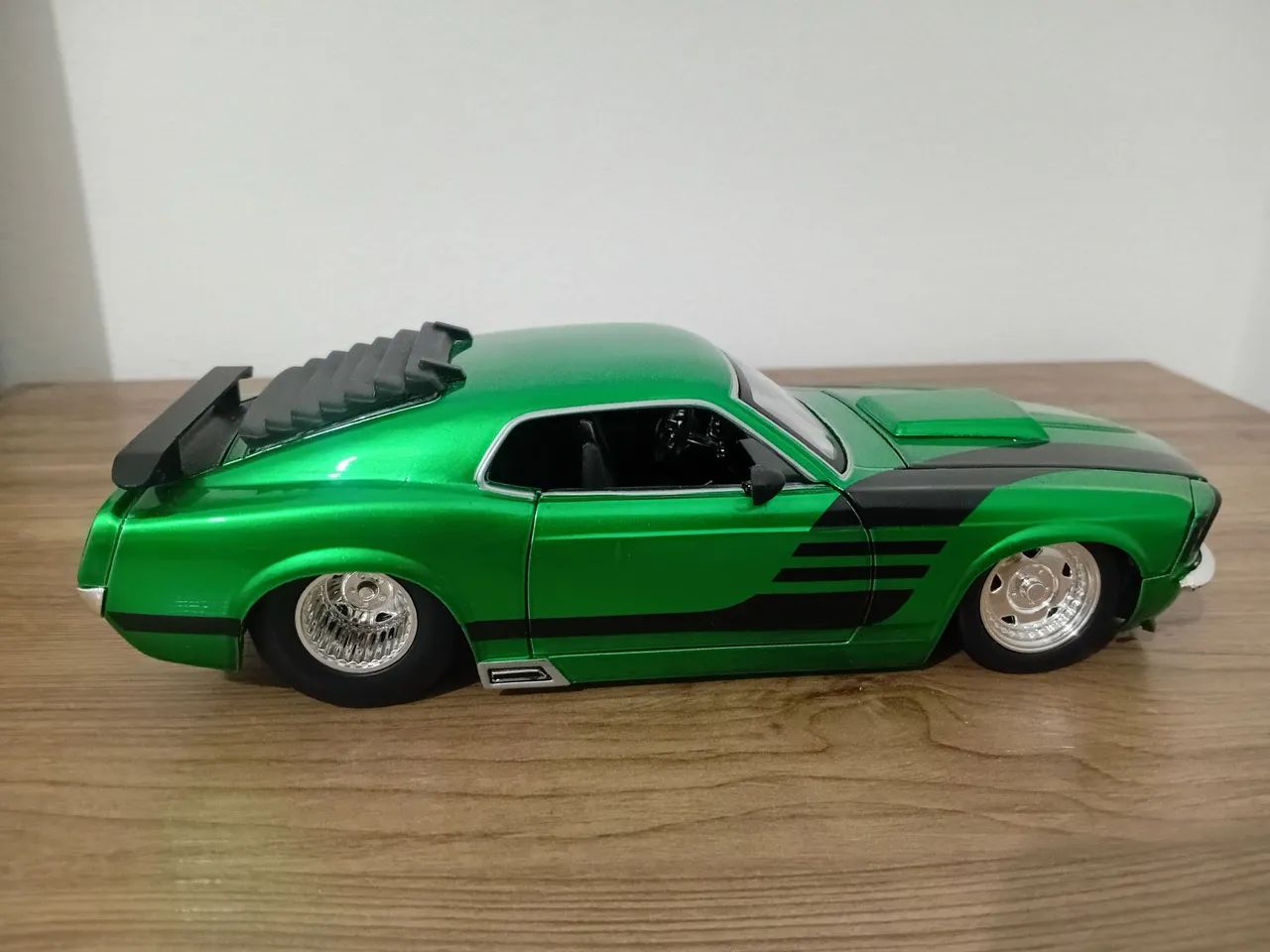 Miniatura 1:24 Jada Mustang Boss - Foto 2