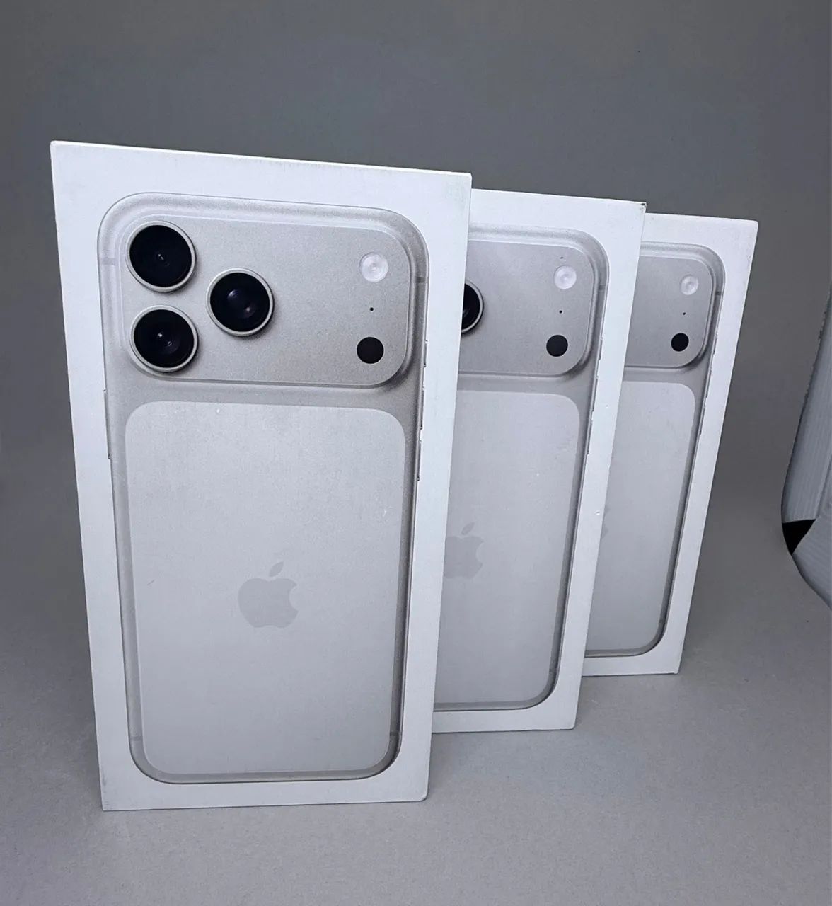 IPHONE 17 PRO MAX - SILVER - 256GB - LACRADO - OFERTA