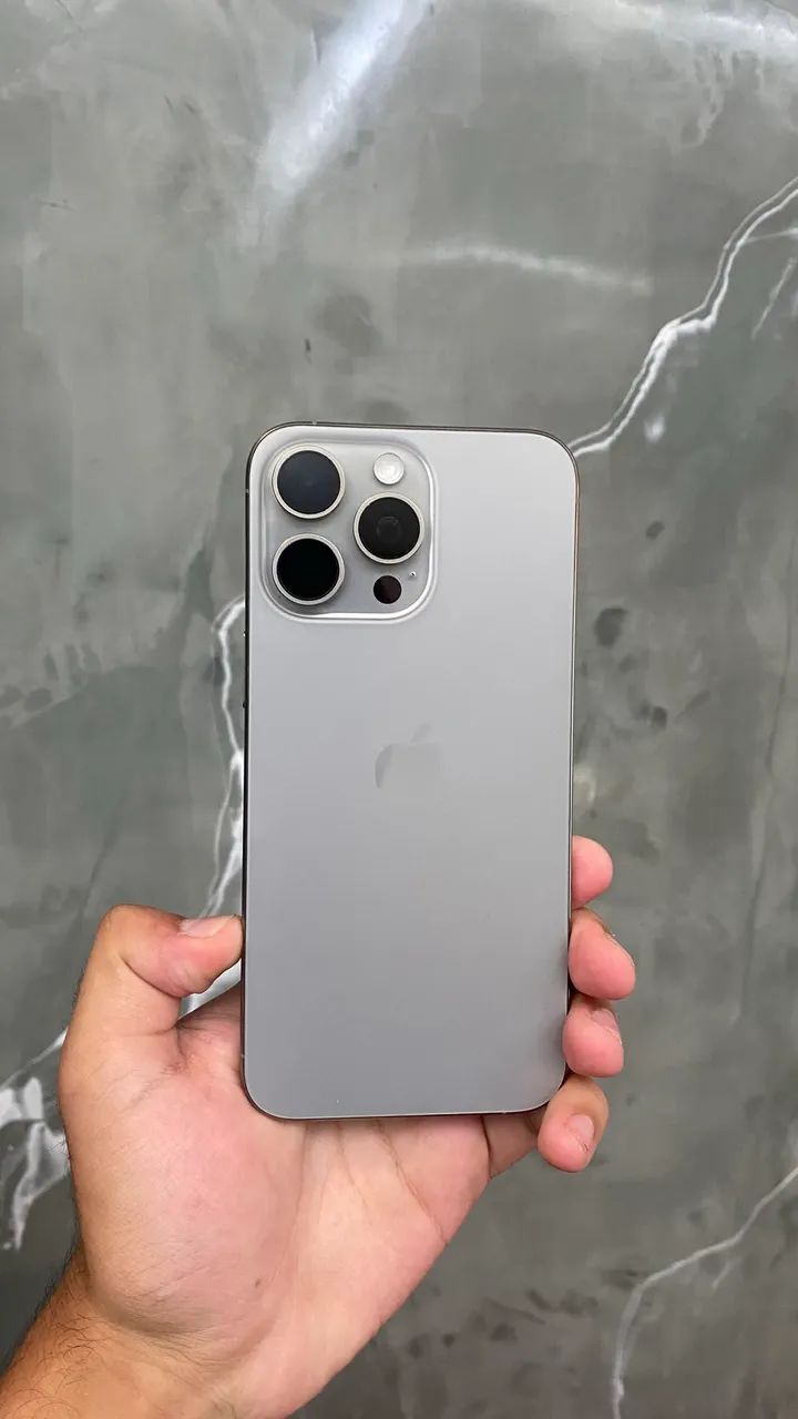 iPhone 15 Pro Max 256 gigas - Celulares e Smartphones - Monte