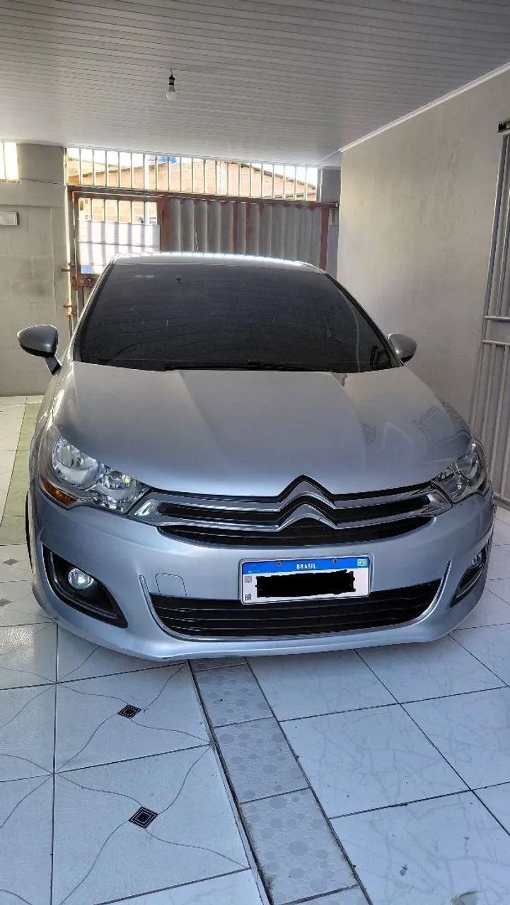Citroën C4 C4 LOUNGE Origine 2.0 Flex 4p Aut. 2016