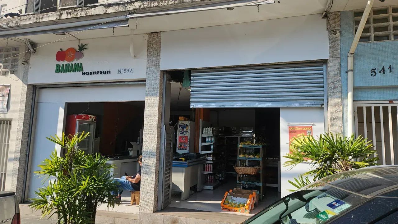 Loja plana e e com planta bem distribuida. - Foto 2