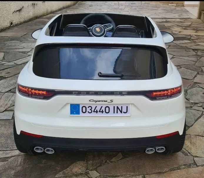 Carrinho elétrico 12V Porsche Cayenne 12v - Foto 4