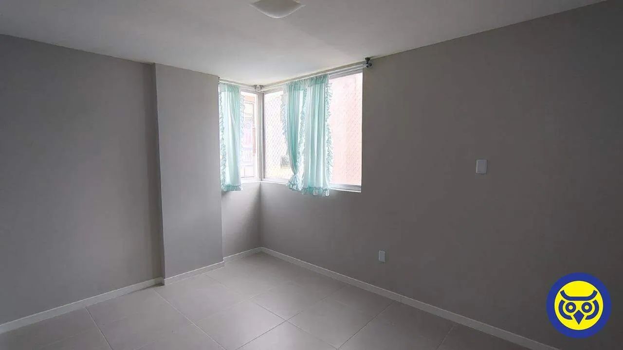 Apartamento 3 dormitórios, 2 banheiros - bairro Itacurubi - Florianópolis - Foto 2