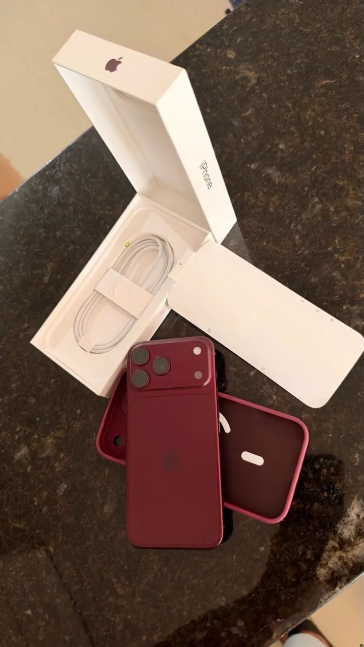 iPhone 18 pro Max 256 bordo a cor do momento  - Foto 2