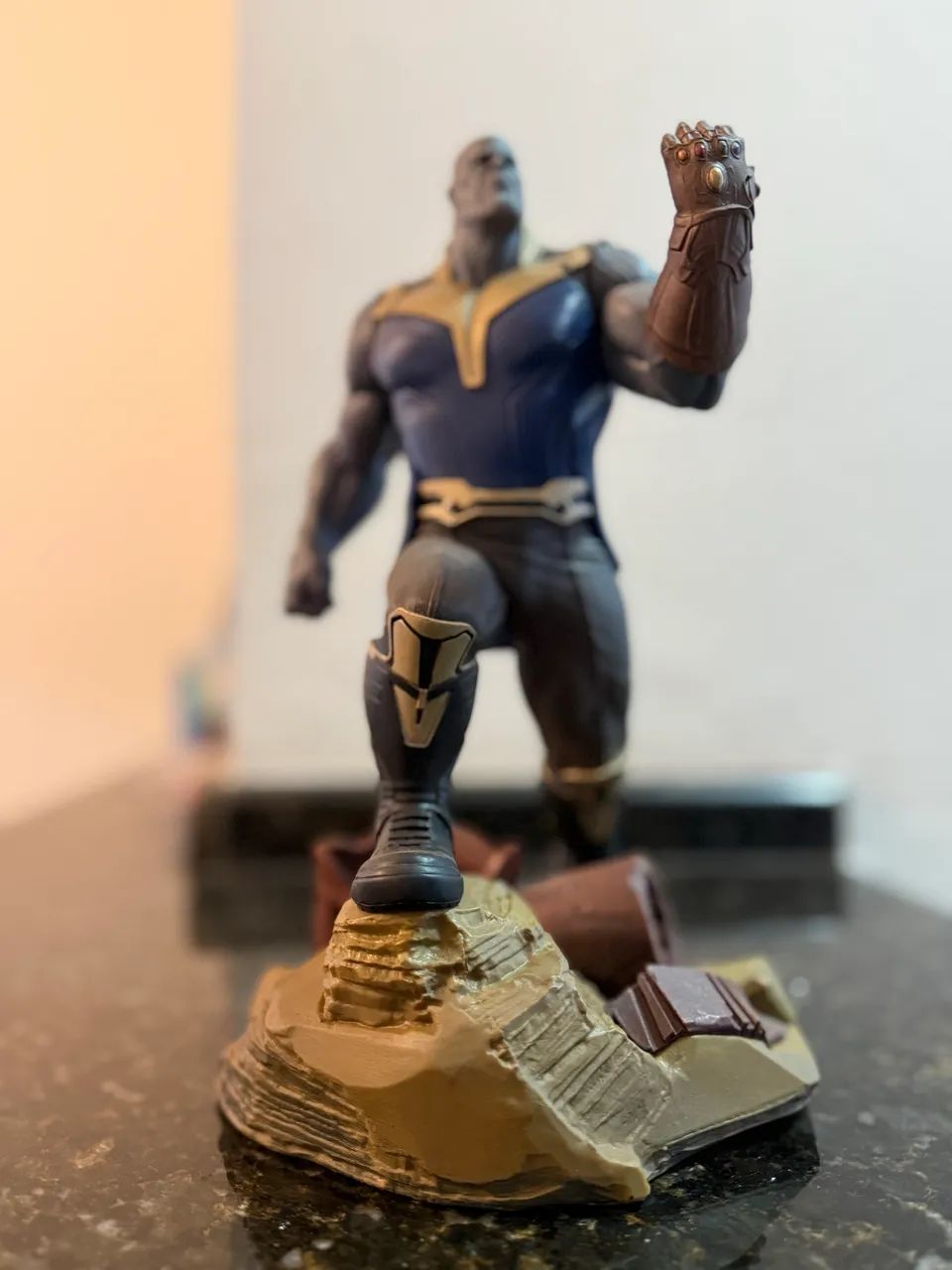 Action Figure Thanos - Acompanha Caixa Original