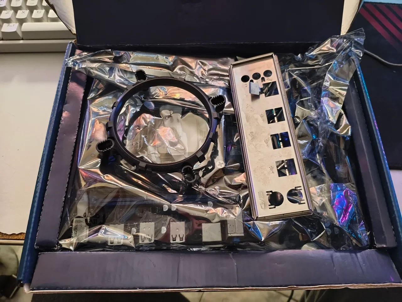 KIT XEON PLACA HUANANZHI X99 + PROCESSADOR INTEL E5-2667 V4 - Foto 3
