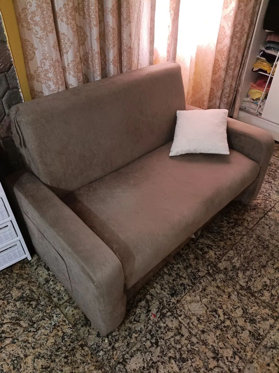 Sofá simples 