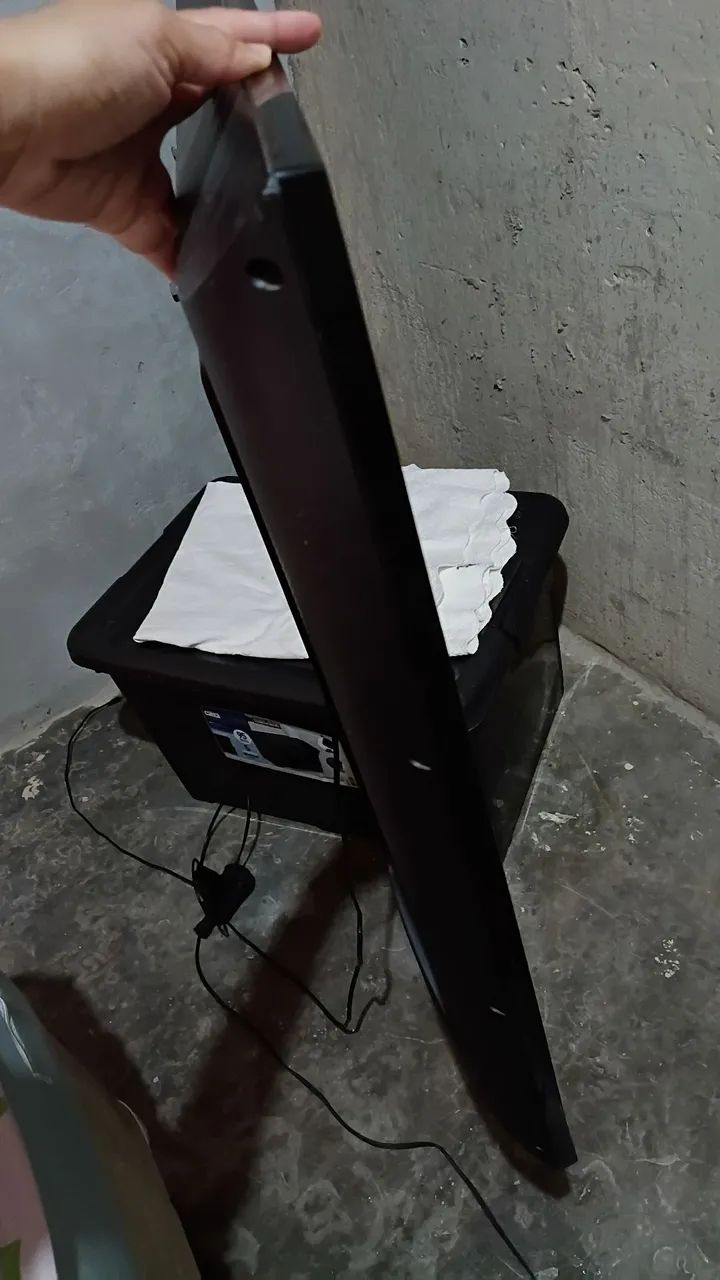 VENDO TV 60 POLEGADAS  - Foto 4