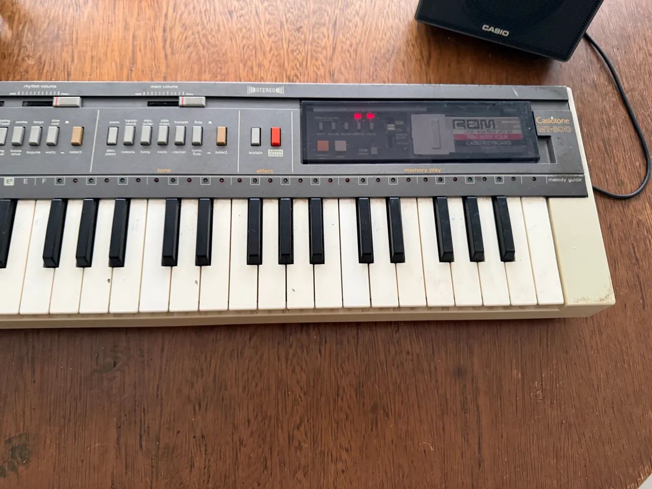 CASIO Casiotone MT-800 Vintage Completo c/ Speakers + ROM Pack +