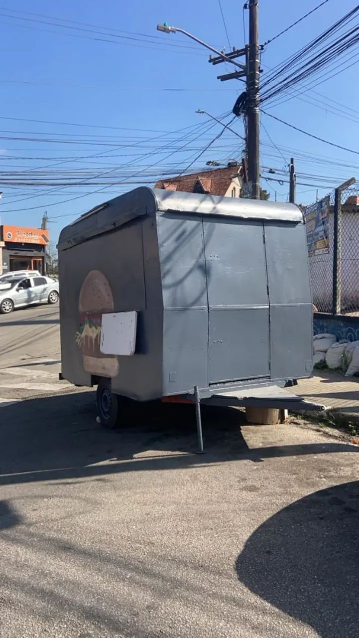 Vendo treiller bem conservado;completo com chapa geladeira e fritadeira  - Foto 2
