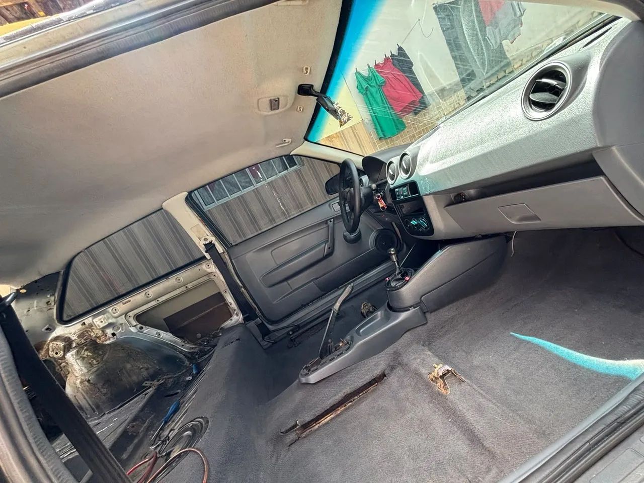 Interna de carro completa - Foto 2