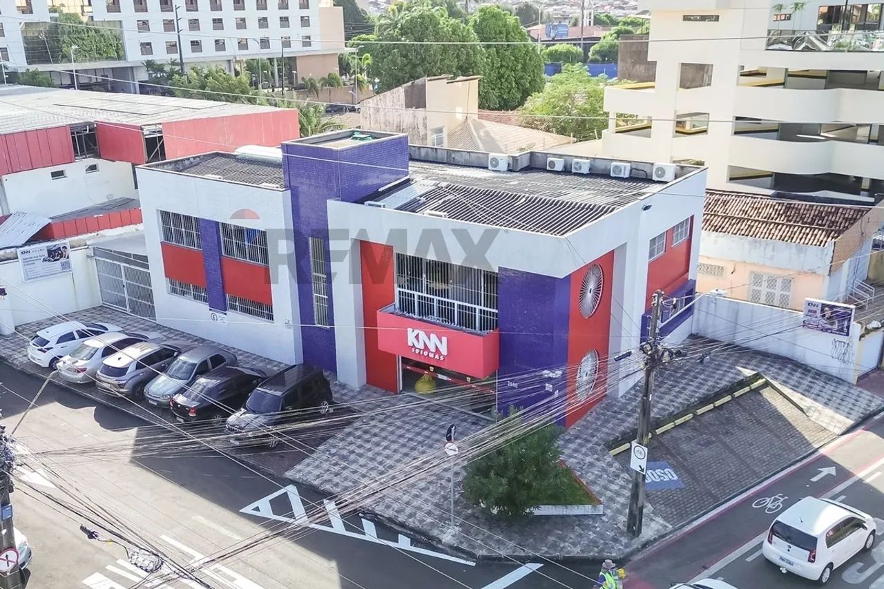 Mais do que um prédio comercial: um endereço para quem pensa grande.