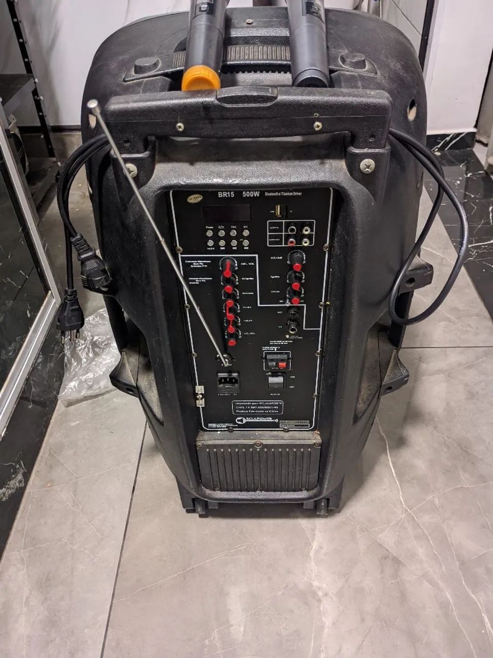 Caixa de som Ativa 500 watts com 2 mic sem fio - Foto 3