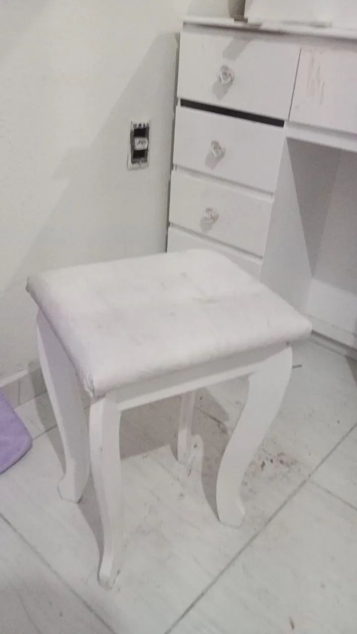 vendo escrivaninha (usada) - Foto 2