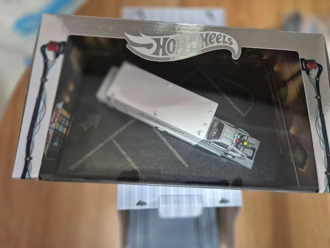 Hot Wheels Back To The Future 40th Sdcc 2025 - Foto 3