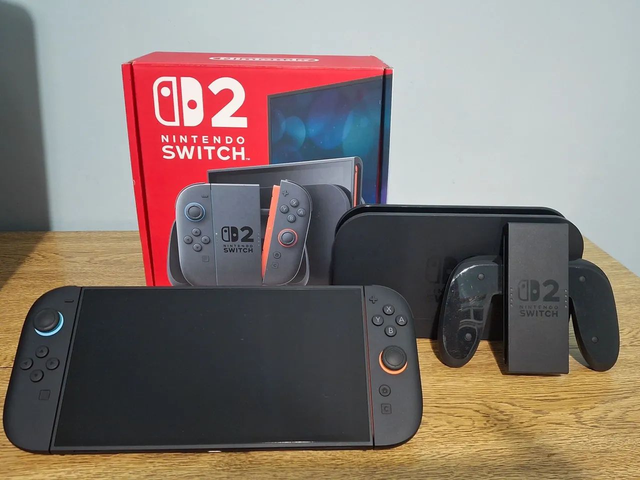 Nintendo Switch 2 com 2 jogos