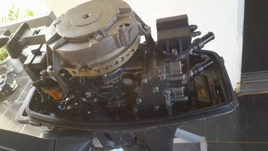 MOTOR SUSUKI 15     2 TEMPO - Foto 3