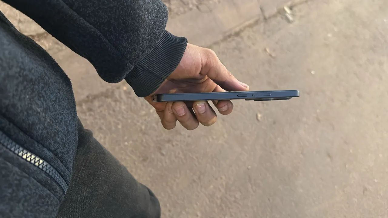 Vendo redmi note 14  - Foto 2