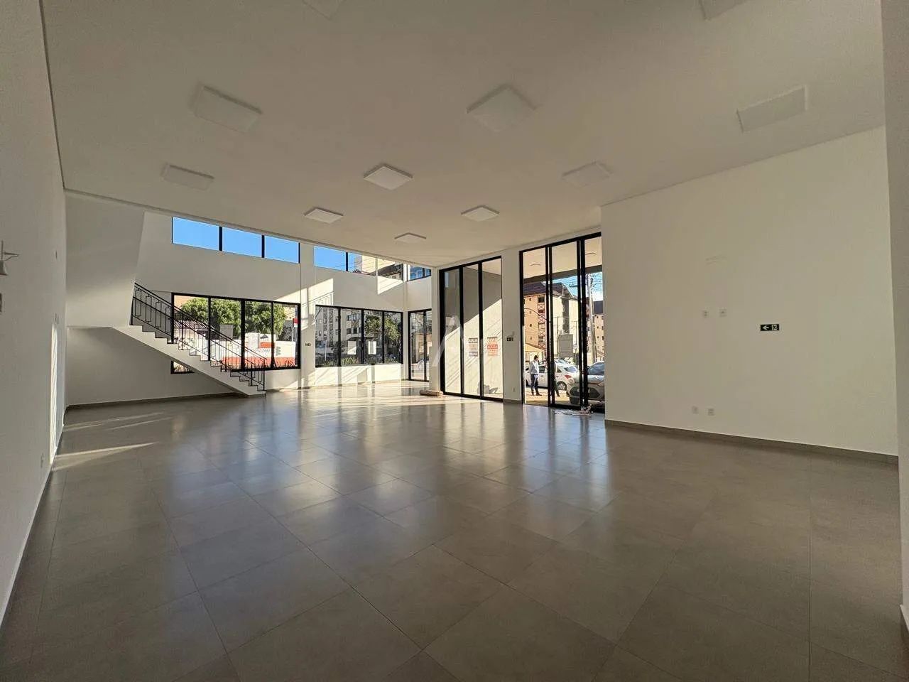 Sala Comercial Central para locação em Cascavel Paraná - Foto 3