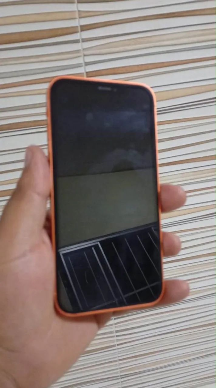 iPhone 17 pro sendo Xr  - Foto 3