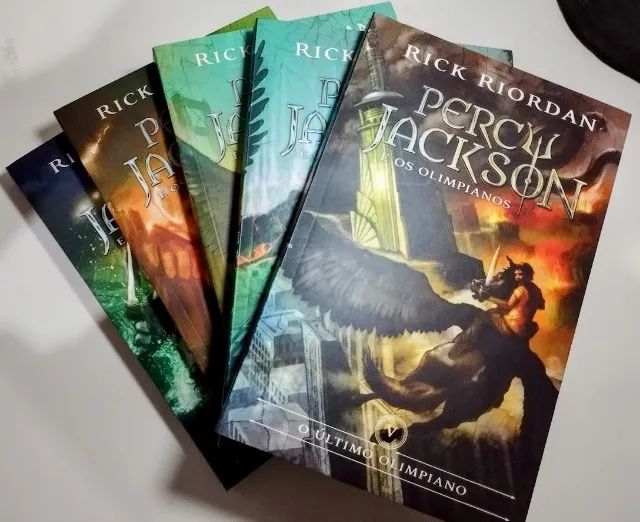 Box Percy Jackson E Os Olimpianos - Série Completa (5 Livros)