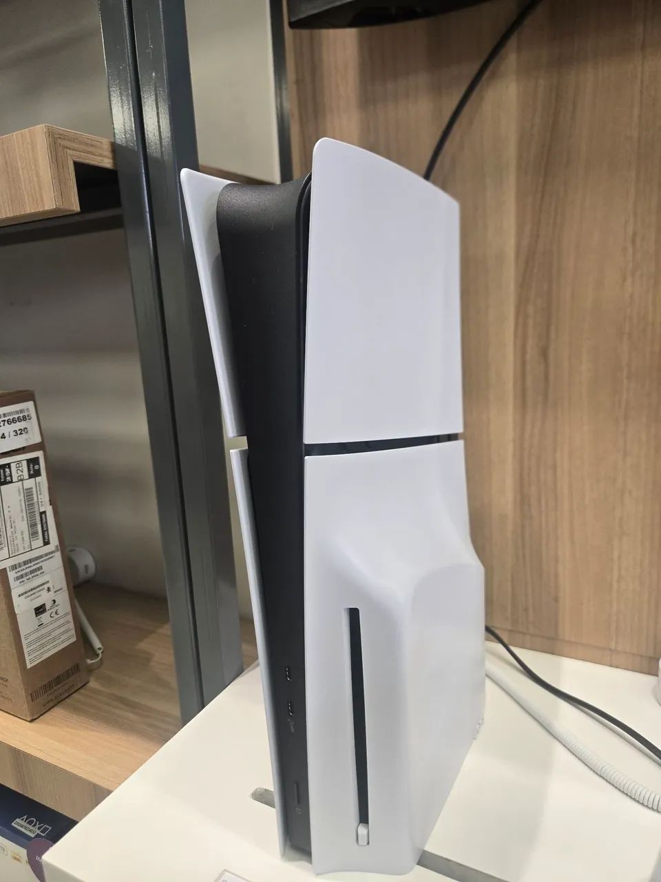 Ps5 com disco slim de 1TB - Foto 2