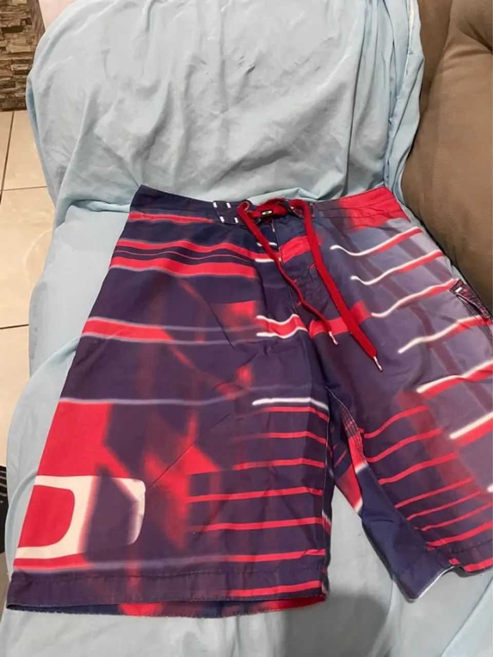 Bermuda Oakley Gascan